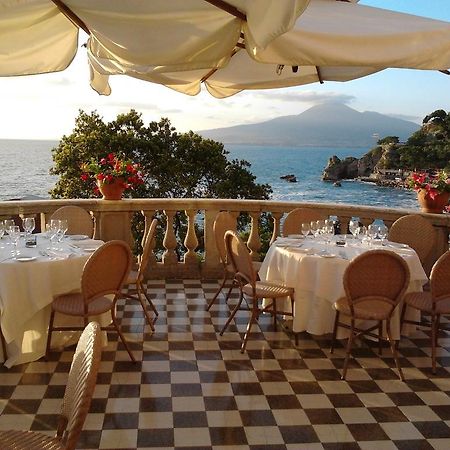 Hotel Scrajo Wellness & Mineral Spa Neapolitan Riviera Exterior photo